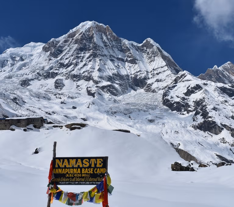 annapurna-circuit-trek-1763705074.avif
