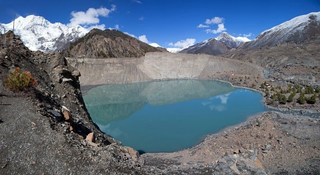 annapurna-circuit-trek-with-tilicho-lake-3.webp