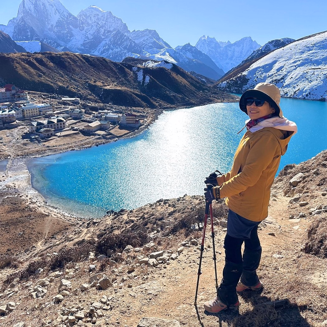 gokyo-lake-trek-chichi.avif