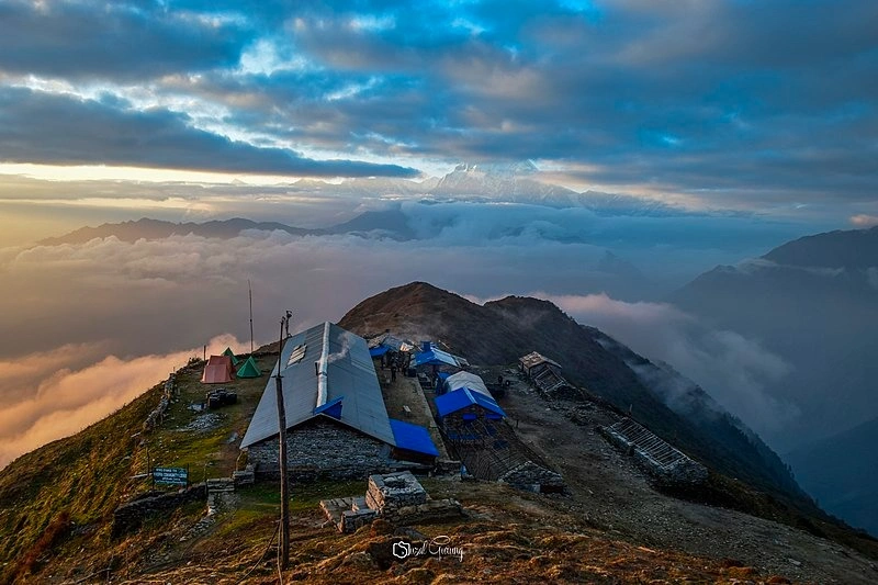 khopra-hill-trek-1.webp
