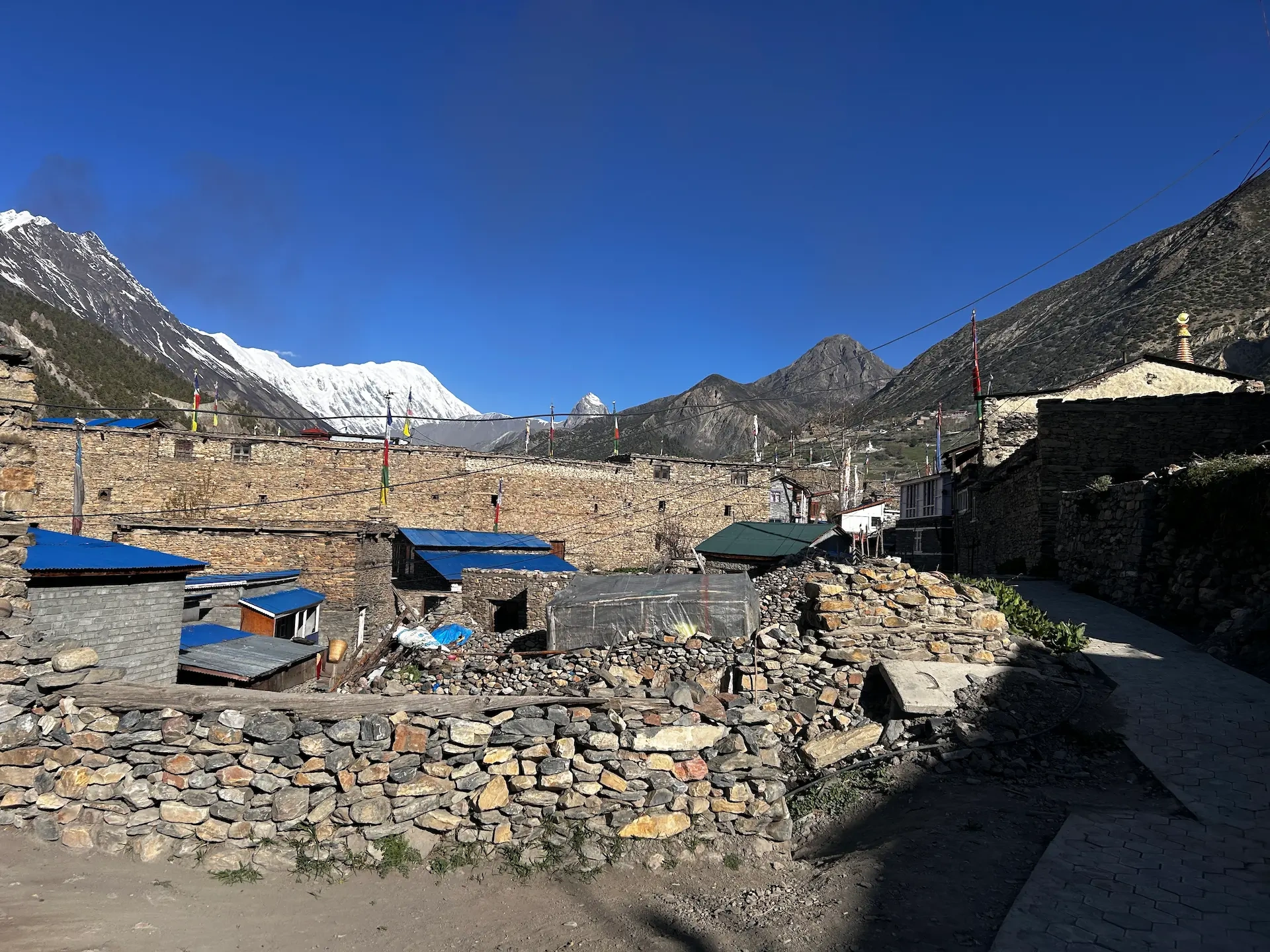 manang-village-3500-m.webp
