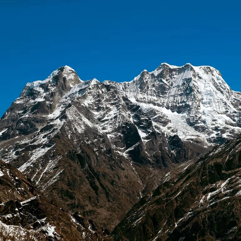 mera-peak-climbing-2.webp